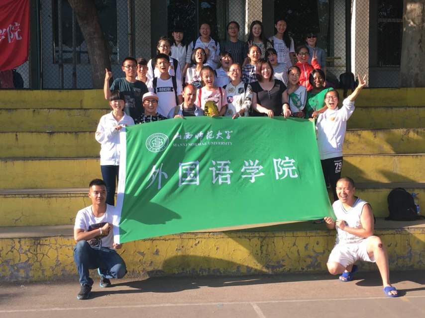 永利官网运动员赛后合影